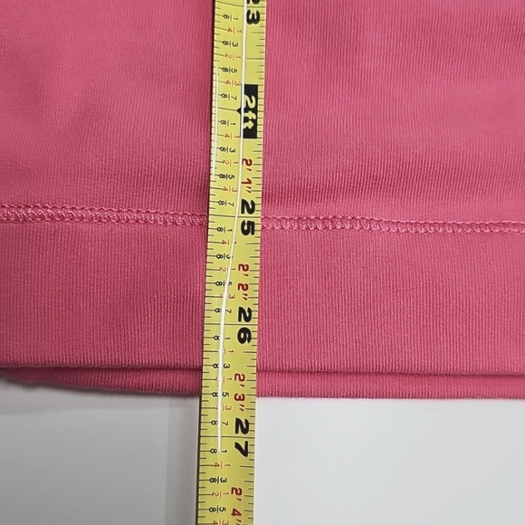 Tommy Bahama Pink Floral Embroidered  1/2 Zip. Terry Knit, New, Size Med - Picture 11 of 11